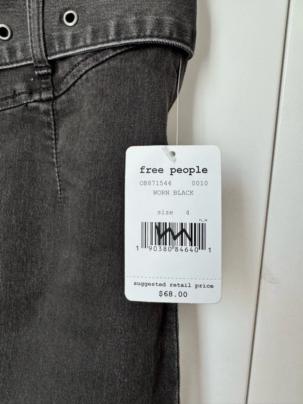 Free People Livin It Up Denim Pencil Mini Skirt in Worn Black size 4 NWT - Picture 4 of 10